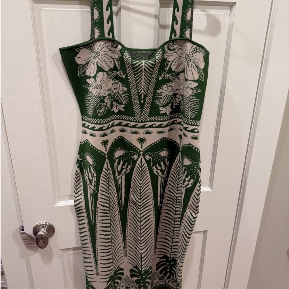 🦜FARM Rio Macaw Elegance Green & Cream Botanical Knit Bodycon Midi Dress - Picture 6 of 8